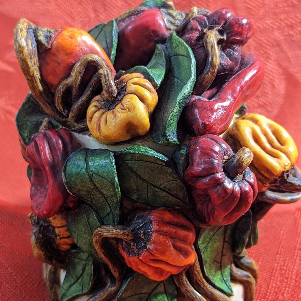 Harmony Kingdom Lord Byron's Harmony Garden Hot Pepper